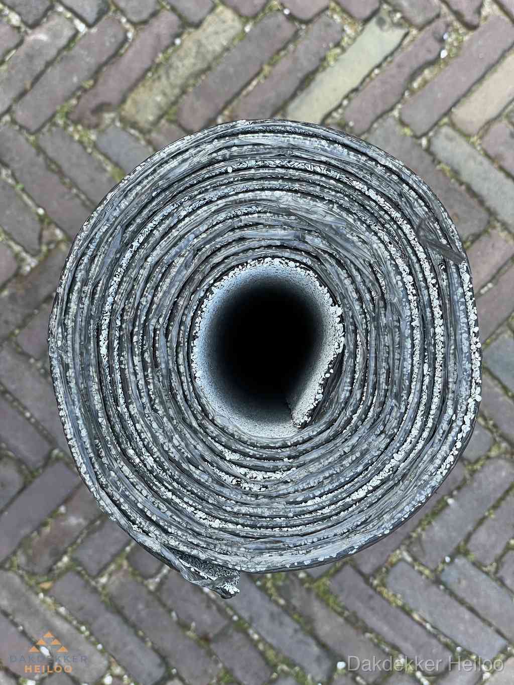 Rol EPDM dakbedekking materiaal voor plat dak in Heiloo Rol EPDM dakbedekking materiaal voor plat dak in Heiloo