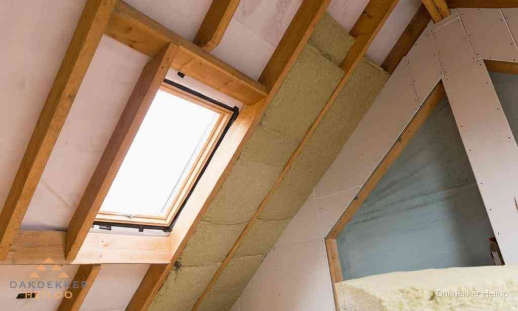 Plat dak vervangen met nieuwe OSB-ondergrond en bitumenrol in Heiloo Plat dak vervangen met nieuwe OSB-ondergrond en bitumenrol in Heiloo